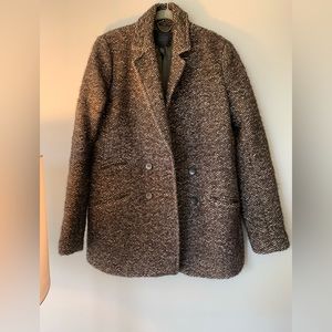 J.Crew fall blazer. Says size 2 but fits 6. Very good condition!